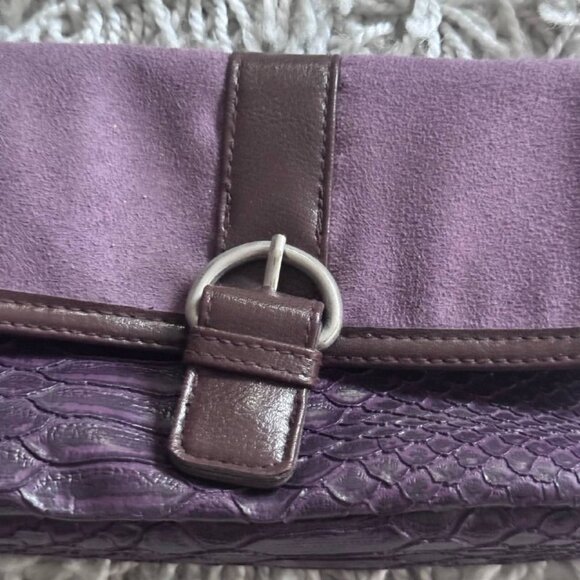 NWOT!  Purple Wristlet Clutch in Vegan Leather and Suede - Picture 5 of 6